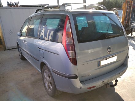 Vehiculo en el desguace: FIAT ULYSSE (179) 2.2 JTD Dynamic