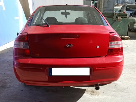 Vehiculo en el desguace: KIA SHUMA 1.5 LS 4 Berlina