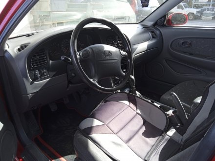 Vehiculo en el desguace: KIA SHUMA 1.5 LS 4 Berlina