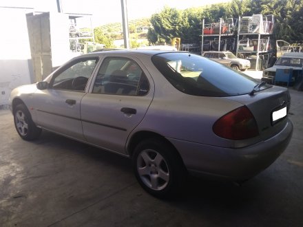 Vehiculo en el desguace: FORD MONDEO BERLINA (GD) Ambiente