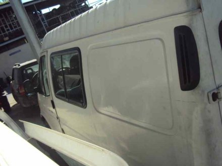 Vehiculo en el desguace: FORD TRANSIT, COMBI 1995 2.5 Diesel