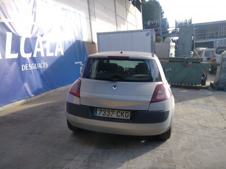 Vehiculo en el desguace: RENAULT MEGANE II CLASSIC BERLINA 1.9 dCi Diesel