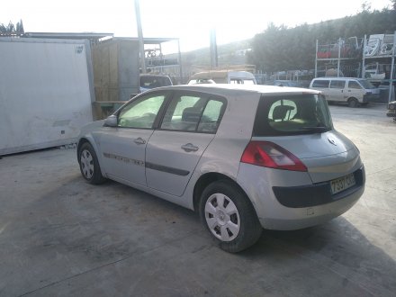 Vehiculo en el desguace: RENAULT MEGANE II CLASSIC BERLINA 1.9 dCi Diesel