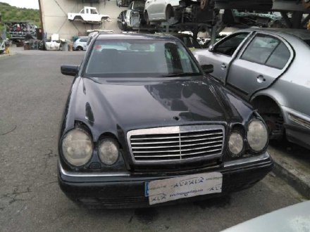 Vehiculo en el desguace: MERCEDES-BENZ CLASE E (W210) BERLINA DIESEL 300 Turbodiesel (210.025)