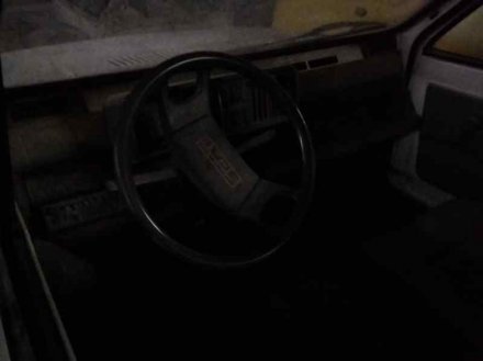 Vehiculo en el desguace: SEAT TERRA Furgoneta