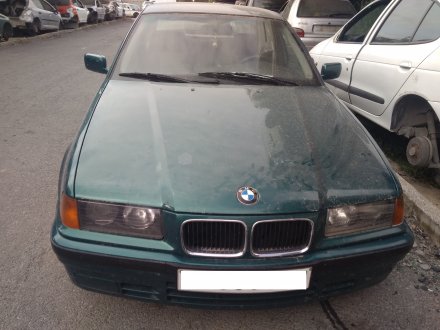 Vehiculo en el desguace: BMW SERIE 3 BERLINA (E36) 316i