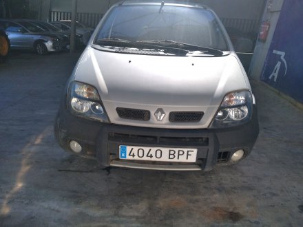 Vehiculo en el desguace: RENAULT SCENIC RX4 (JA0) 2.0 16V Dynamique