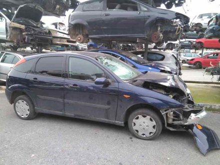 Vehiculo en el desguace: FORD FOCUS BERLINA (CAK) Ambiente