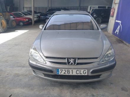 Vehiculo en el desguace: PEUGEOT 607 (S1) Básico