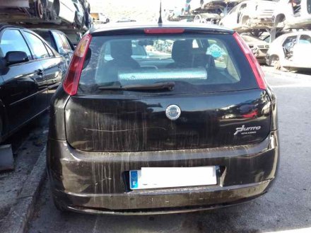 Vehiculo en el desguace: FIAT GRANDE PUNTO (199) 1.3 16V Multijet Active (55kW)