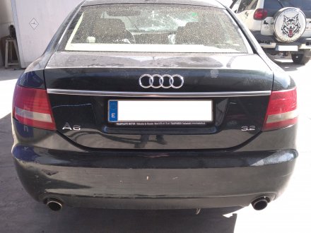 Vehiculo en el desguace: AUDI A6 BERLINA (4F2) 3.2 FSI