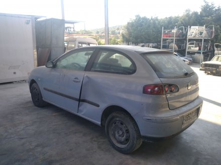 Vehiculo en el desguace: SEAT IBIZA (6L1) 1.4 16V