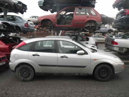 Vehiculo en el desguace: FORD FOCUS BERLINA (CAK) Ambiente