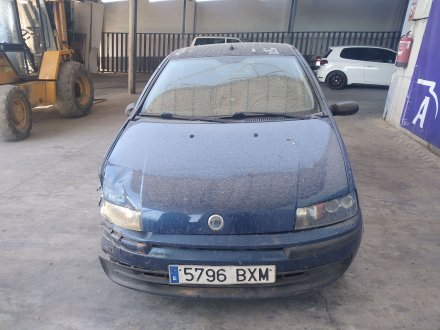 Vehiculo en el desguace: FIAT PUNTO BERLINA (188) 1.9 JTD CAT