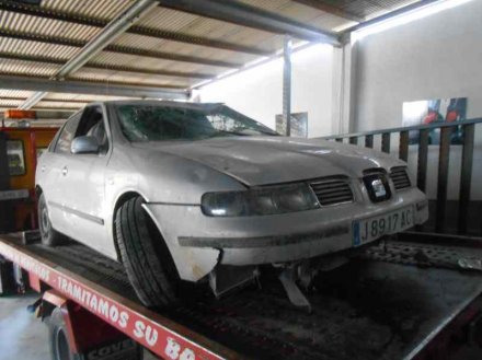 Vehiculo en el desguace: SEAT TOLEDO (1M2) Select