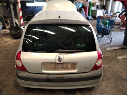 Vehiculo en el desguace: RENAULT CLIO II FASE II (B/CB0) Authentique