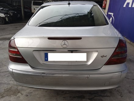 Vehiculo en el desguace: MERCEDES-BENZ CLASE E (W211) BERLINA E 220 CDI (211.006)