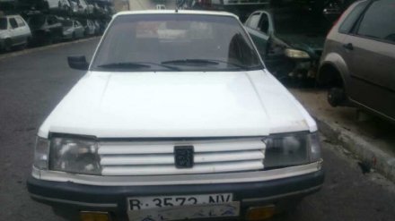 Vehiculo en el desguace: PEUGEOT 309 Graffic Diesel