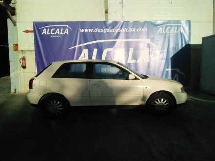 Vehiculo en el desguace: AUDI A3 (8L) 1.8 Ambiente