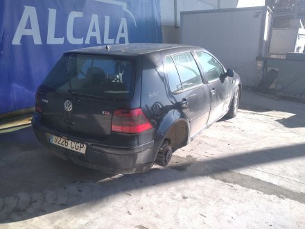 Vehiculo en el desguace: VOLKSWAGEN GOLF IV BERLINA (1J1) 1.9 TDI