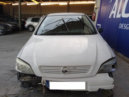 Vehiculo en el desguace: OPEL ASTRA G BERLINA Club