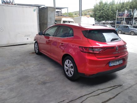 Vehiculo en el desguace: RENAULT MEGANE IV BERLINA 5P Business