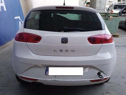 Vehiculo en el desguace: SEAT LEON (1P1) Reference