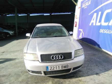 Vehiculo en el desguace: AUDI A6 Berlina (4B2) 1.9 TDI