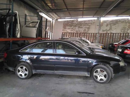 Vehiculo en el desguace: AUDI A6 BERLINA (4B2) 1.9 TDI