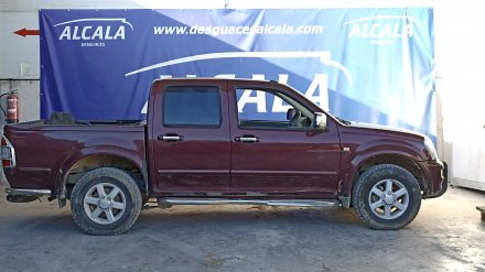 Vehiculo en el desguace: ISUZU PICK UP *