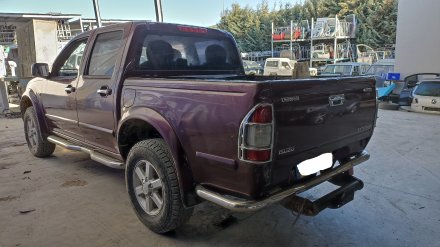 Vehiculo en el desguace: ISUZU PICK UP *