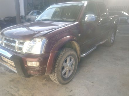 Vehiculo en el desguace: ISUZU PICK UP *