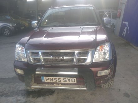 Vehiculo en el desguace: ISUZU PICK UP *