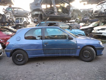 Vehiculo en el desguace: PEUGEOT 306 BERLINA 3/5 PUERTAS (S1) Style DT