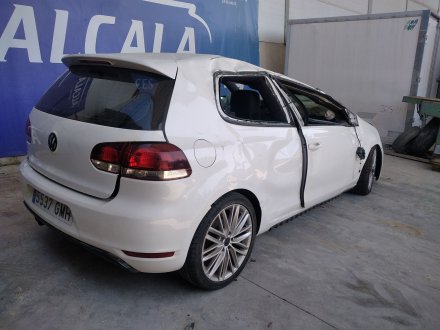 Vehiculo en el desguace: VOLKSWAGEN GOLF VI (5K1) GTD