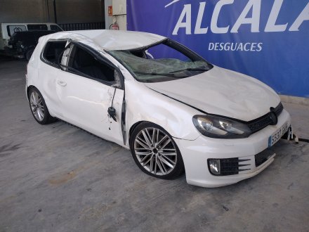 Vehiculo en el desguace: VOLKSWAGEN GOLF VI (5K1) GTD