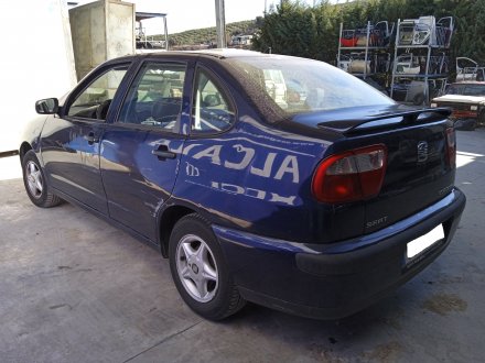 Vehiculo en el desguace: SEAT CORDOBA BERLINA (6K2) Stella