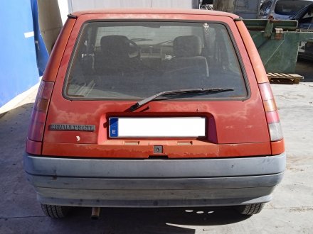 Vehiculo en el desguace: RENAULT 5 (B/C40) Campus (B/C 407, B/C 40H)