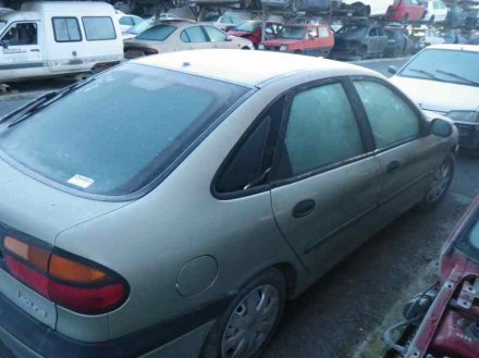 Vehiculo en el desguace: RENAULT LAGUNA (B56) 1.8 Anade