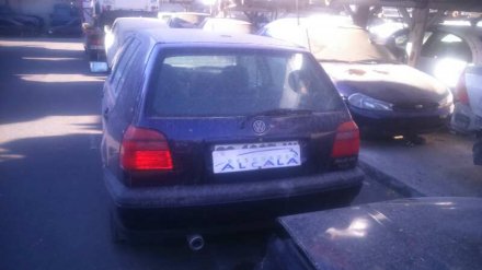 Vehiculo en el desguace: VOLKSWAGEN GOLF III BERLINA (1H1) GL