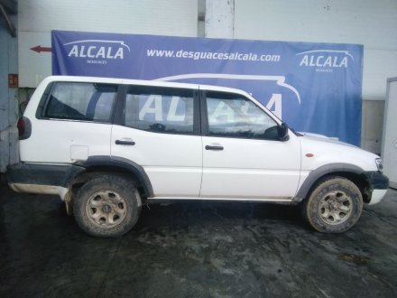 Vehiculo en el desguace: NISSAN TERRANO/TERRANO.II (R20) Elegance