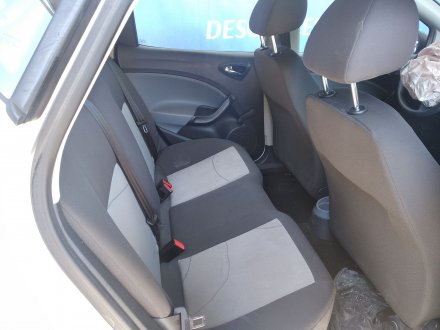 Vehiculo en el desguace: SEAT IBIZA (6J5) Stylance / Style