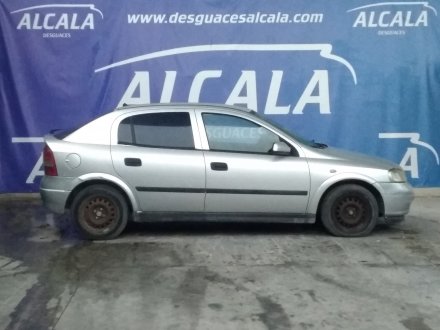 Vehiculo en el desguace: OPEL ASTRA G BERLINA Club