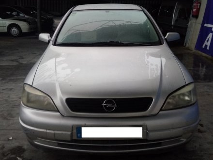 Vehiculo en el desguace: OPEL ASTRA G BERLINA Club