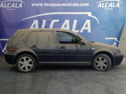 Vehiculo en el desguace: VOLKSWAGEN GOLF IV BERLINA (1J1) Advance