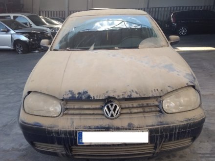 Vehiculo en el desguace: VOLKSWAGEN GOLF IV BERLINA (1J1) Advance