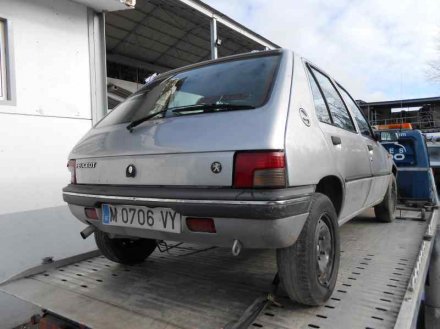 Vehiculo en el desguace: PEUGEOT 205 BERLINA 1.8 D Generation