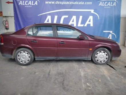 Vehiculo en el desguace: OPEL VECTRA C BERLINA 2.0 DTI