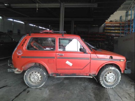 Vehiculo en el desguace: LADA NIVA ( 2121 / 21213 / 21214 / 21215 ) *