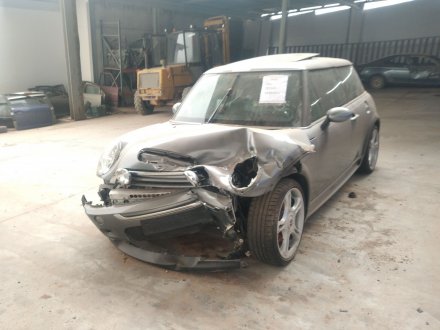 Vehiculo en el desguace: MINI MINI (R50,R53) 1.6 S Works